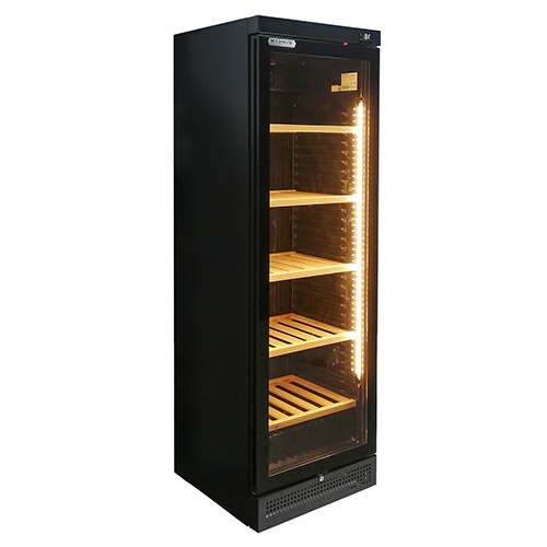 Wine display unit for 103 bottles