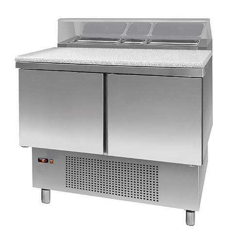 Mesa refrigerada para preparar sándwiches y ensaladas